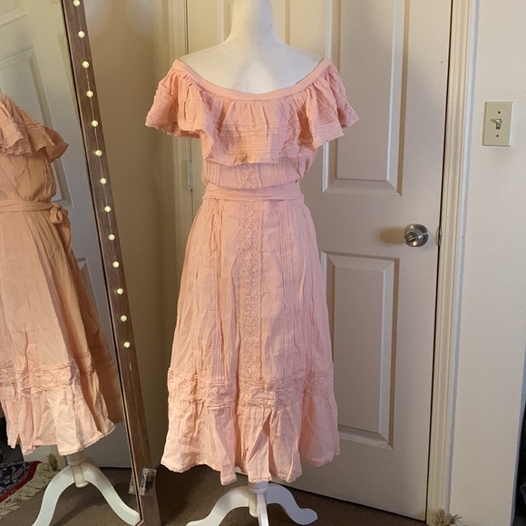 Free People x Spell Cassie Lace Gown - Picture 8 of 16